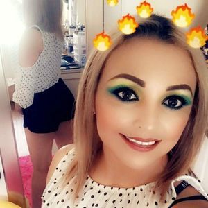 Meet your Posher, Miriam